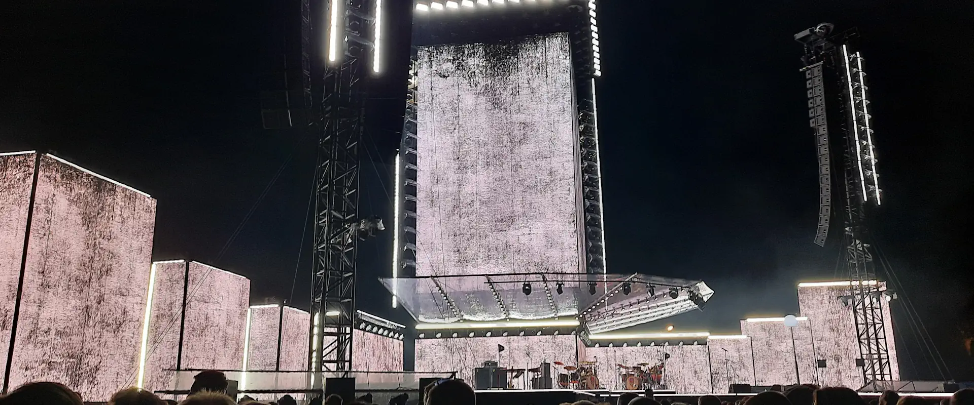 prata vetra concert in daugavas stadium in Liepāja